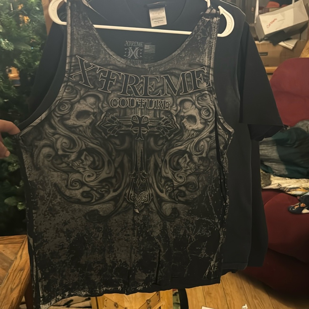 Extreme couture tank top size large